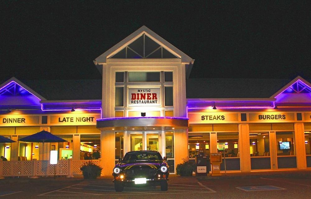 米斯蒂克霍华德约翰逊酒店 外观 照片
